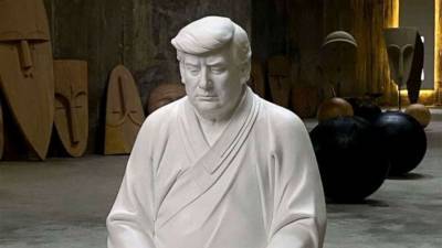 Трамп - Статуэтку Трампа в образе Будды создал китайский художник (фото) - lenta.ua - Китай