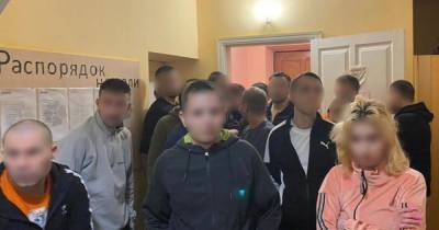 Незаконно удерживали и пытали людей: под Киевом разоблачили "реабилитационный центр" - focus.ua - Киев - Киевская обл.