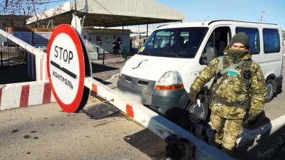 Линия разграничения в руках Кремля: боевики блокируют пропуск людей на Донбассе - 24tv.ua - Новости
