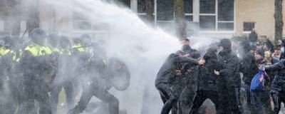 Протесты в Нидерландах продолжаются: в выходные задержали более 200 человек - runews24.ru - Голландия - Амстердам