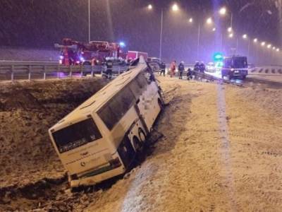 ДТП с автобусом с украинцами в Польше: полиция назвала личность погибшего - unn.com.ua - Украина - Киев - Польша - Черновцы