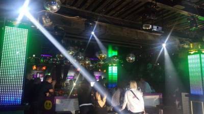 В Алма-Ате оштрафовали 150 посетителей незаконно работавшего ночного клуба - eadaily.com - Алма-Ата - Западно-Казахстанская обл.