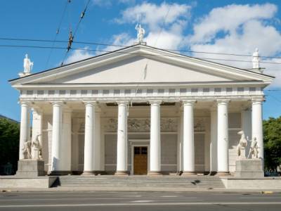 В петербургском «Манеже» выставят шедевры российской скульптуры - rosbalt.ru