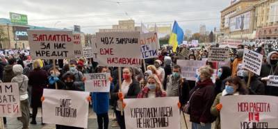 Владимир Зеленский - Денис Шмыгаль - Предпринимателям снова могут выплатить компенсации из-за локдауна - 24tv.ua - Новости