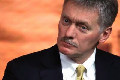 Владимир Путин - Дмитрий Песков - Джо Байден - Песков заявил, что ядерный чемоданчик находится с Путиным даже на отдыхе - abnews.ru