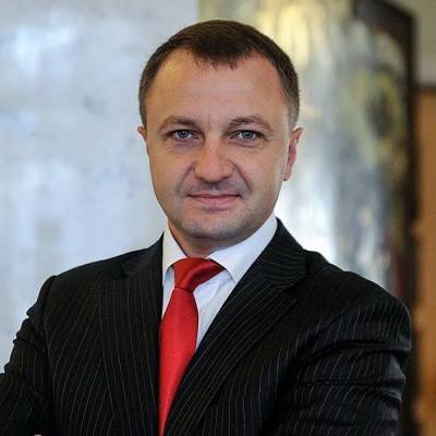 Тарас Креминь - Вдвое меньше, чем жена: сколько в 2020 году заработал языковой омбудсмен Креминь - 24tv.ua - Николаев - Одесса - Новости