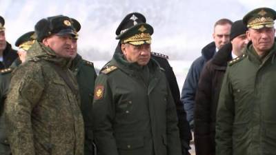 Сергей Шойгу - Александр Лапин - Шойгу проинспектировал 55-тую горную мотострелковую бригаду в Туве - argumenti.ru - Кызыл