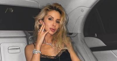 Светлана Лобода - Светлана Лобода в красном бикини похвасталась плоским животом и длинными ногами - tsn.ua