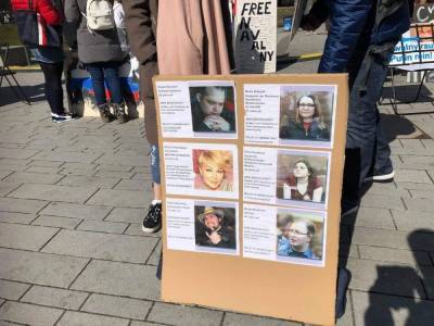 Алексей Навальный - Митингующие в Дюссельдорфе выступили против «санитарного дела» в Нижнем Новгороде - vgoroden.ru - Нижний Новгород - Дюссельдорф