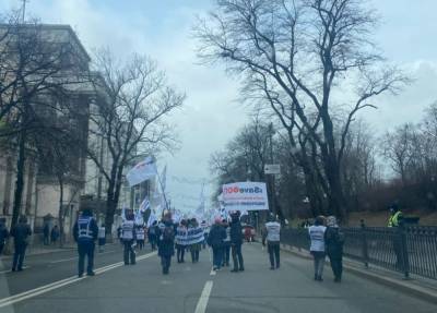 Богдан Хмельницкий - Протесты в Киеве: Улица Грушевского перекрыта - news.bigmir.net - Киев