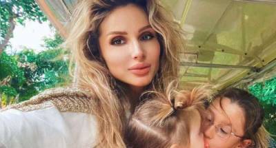 Светлана Лобода - «Это любовь»: Светлана Лобода умилила сеть пляжными фотографиями, где позировала со своими дочками - goodnews.ua