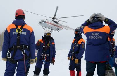 Пятнадцать туристов попали под лавину в Мурманской области - tvc.ru - Самара - Оленегорск - Мурманская обл.