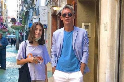Алексей Панин - «Нюсенька все краше и краше»: 13-летняя дочь скандалиста Панина поразила своей внешностью - skuke.net - Испания