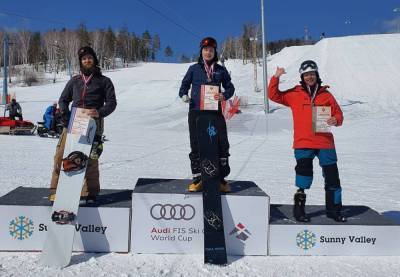 Сахалинцы завоевали медали чемпионата России по парасноуборду - sakhalin.info - Челябинская обл. - Сахалинская обл. - Миасс