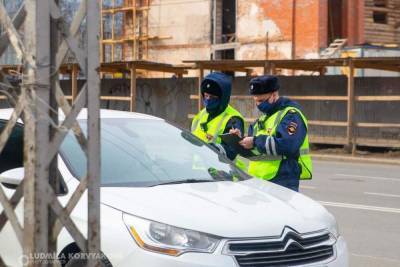Комбо: в выходные карельские автоинспекторы ловили пьяных нарушителей без прав - karel.mk.ru - республика Карелия