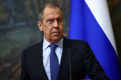 Владимир Путин - Сергей Лавров - Ван И. - Лавров осудил политизированный подход к вакцинации западных стран - aif.ru - Москва - Пекин
