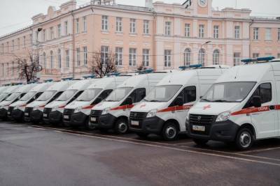 Игорь Руденя - Скорая помощь в Тверской области получила 14 новых машин - afanasy.biz - Тверская обл.