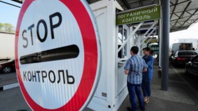В Крыму рассказали, почему хотят отменить часть перевозок на границу с Украиной - riafan.ru - Крым - Симферополь