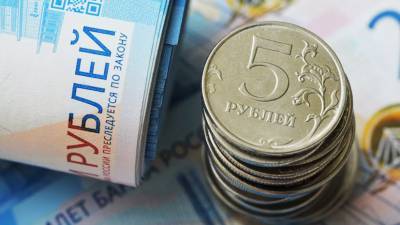 Эксперт дал совет россиянам по поводу сбережений - russian.rt.com