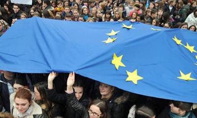 Большинство украинцев поддерживают вступление страны в ЕС - capital.ua