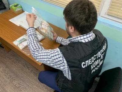 В ХМАО по подозрению в коррупции задержали директора паспортно-визовой службы - znak.com - Тюменская обл. - Югра