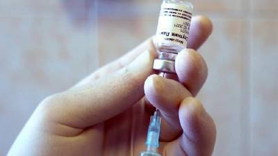 Полторы сотни смолян успешно привились новой вакциной «Спутник Лайт» - rabochy-put.ru - Москва - Смоленск - Санкт-Петербург - Саратов - Калининград