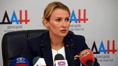 Дарья Морозова - Украину обвинили в блокировании колонн с гумпомощью в Донбассе - riafan.ru - Киев - ДНР - Донецк