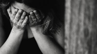 Воронежец сломал супруге ребра за переписку с другим - vesti.ru - Воронеж