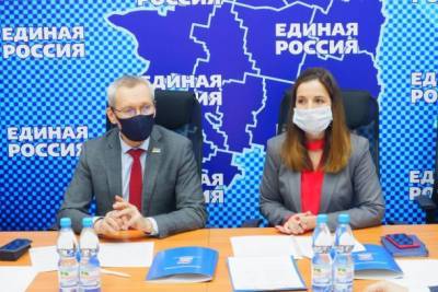 «Единая Россия» в Коми зарегистрировала первых трех участников предварительного голосования - bnkomi.ru - респ. Коми - Усинск