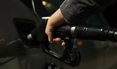 Павел Сорокин - Павел Сорокин прокомментировал возможный рост цен на бензин в России - newizv.ru
