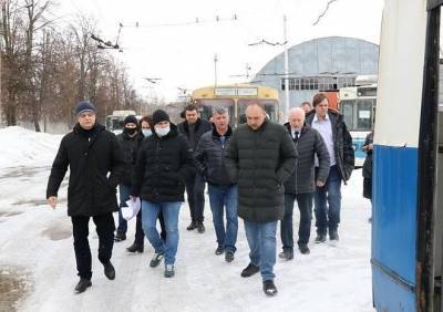 Директор УРТ рассказал о нехватке водителей на рязанских троллейбусах - ya62.ru - Москва - Рязань