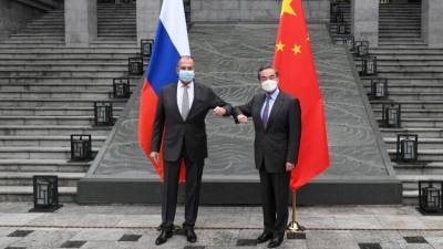 Сергей Лавров - Global Times: Россия слишком велика, чтобы Запад мог с ней справиться - polit.info - Москва - Россия - Китай - США - Пекин