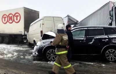 Под Волгоградом произошли ДТП с участием девяти автомобилей - tass.ru - Волгоград - Волгоградская обл.
