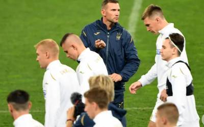 Виктор Цыганков - Артем Беседин - Сборная Украины вылетела на игру с Францией в отборе на ЧМ-22 - real-vin.com - Париж