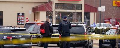Число погибших при стрельбе в супермаркете в Колорадо возросло 10 - runews24.ru - шт. Колорадо - Боулдер