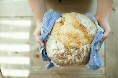 Врач рассказала о вреде свежеиспеченного хлеба - pnp.ru