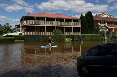 Из-за наводнений в Австралии эвакуировали 20 тысяч человек - aif.ru - Австралия