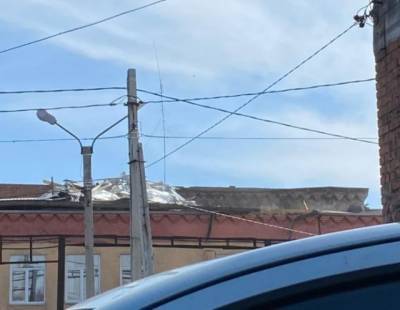 Власти кузбасского города прокомментировали инцидент с сорванными ветром крышами - gazeta.a42.ru - Киселевск