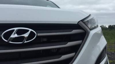 За день у двух автомобилистов в Петербурге пропали иномарки Hyundai Tucson - piter.tv - Петербурга