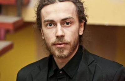 Кирилл Толмацкий - Мать Децла пожаловалась на преследование со стороны маньяка - pupolita.ru