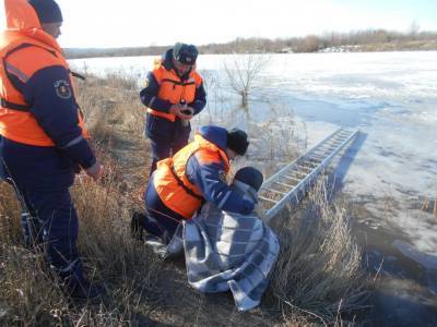 Два рыбака провалились под лёд в Задонске - lipetskmedia.ru - Липецкая обл. - Задонск