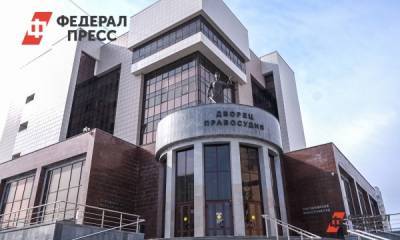 В Норильске экс-полицейский получил десять лет за взятку - fedpress.ru - Норильск