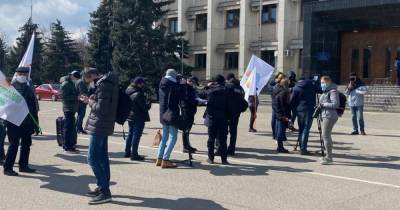 Против локдауна: в Одессе предприниматели вышли на митинг - tsn.ua - Киев - Одесса - Одесская обл.