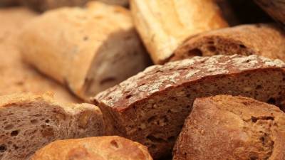 Диетолог рассказала о вреде свежего хлеба для здоровья - russian.rt.com