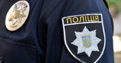 Киевскому полицейскому сообщили о подозрении в избиении прохожего - dsnews.ua - Киев - район Деснянский