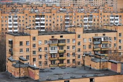 Владислав Овчинский - Более 30 нарушений в земельно-имущественной сфере выявили на северо-западе Москвы - vm.ru - Москва - На