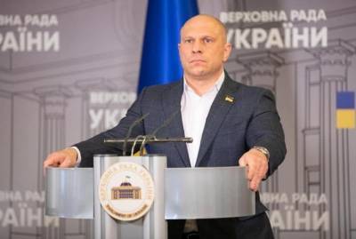 Илья Кива - А, может, надо было в науку, а не в политику? У кого, кроме Кивы, есть ученая степень - kp.ua