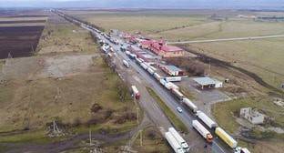 Водители трех тысяч большегрузов ожидают открытия Военно-Грузинской дороги - kavkaz-uzel.eu - Грузия - респ. Ингушетия - респ. Алания - респ. Кабардино-Балкария