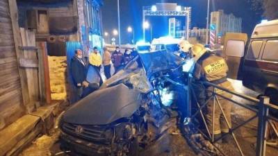Видео: трое погибли в жутком ДТП с иномаркой и скорой в Самаре - 5-tv.ru - Самара