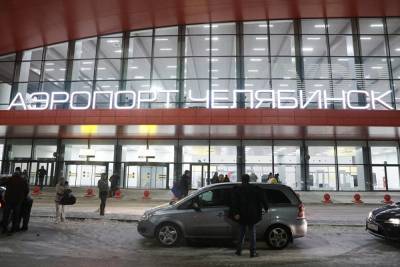 В аэропорту Челябинска задержан второй рейс в Москву - znak.com - Москва - Челябинск